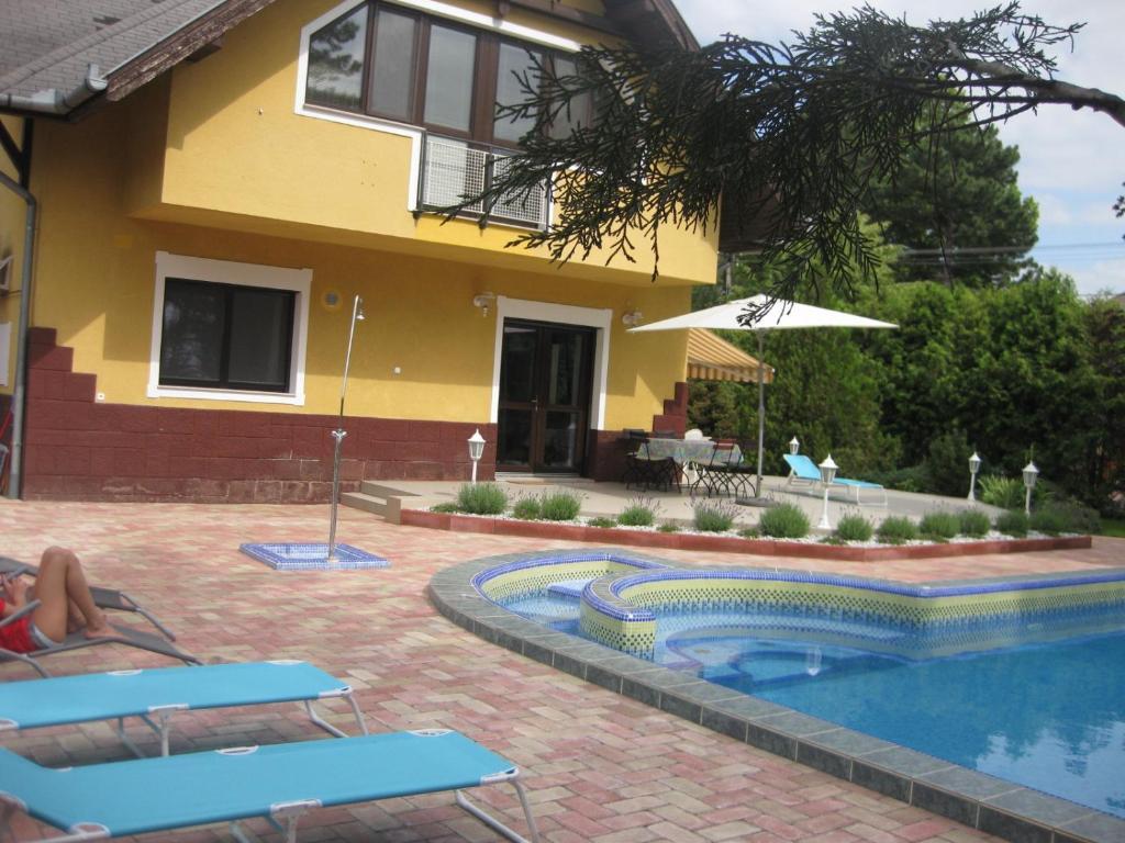 Hannabella Apartmanház Zamárdi Exterior foto